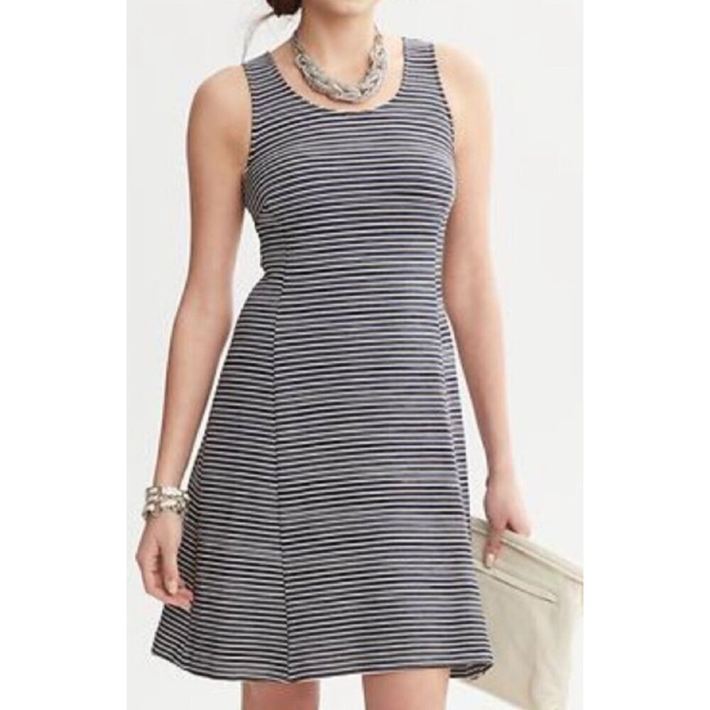 Banana Republic Women's Striped Navy & White Sleeveless A-Line‎ Dress Size 12